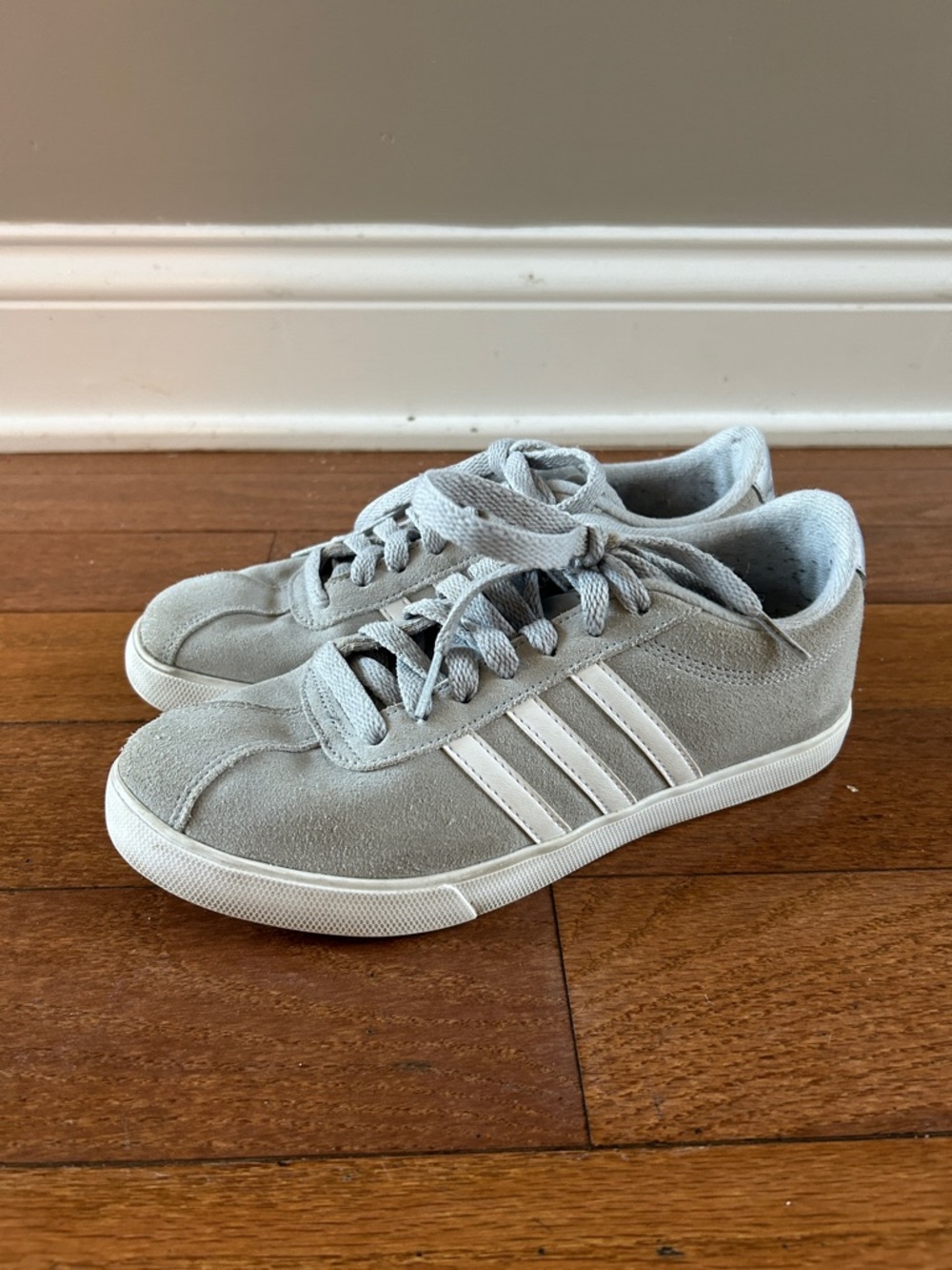 Adidas Gray Suede Sneaker with White Stripes - 6.5